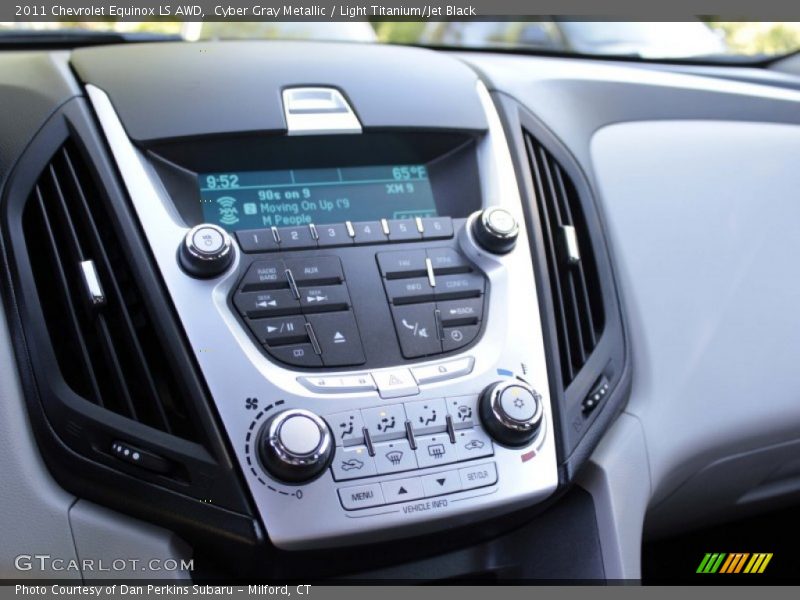 Cyber Gray Metallic / Light Titanium/Jet Black 2011 Chevrolet Equinox LS AWD