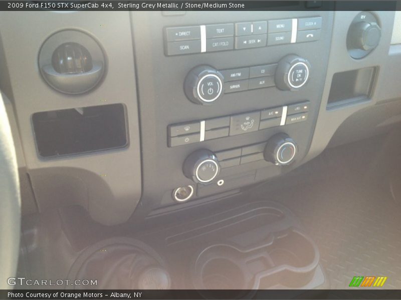 Sterling Grey Metallic / Stone/Medium Stone 2009 Ford F150 STX SuperCab 4x4