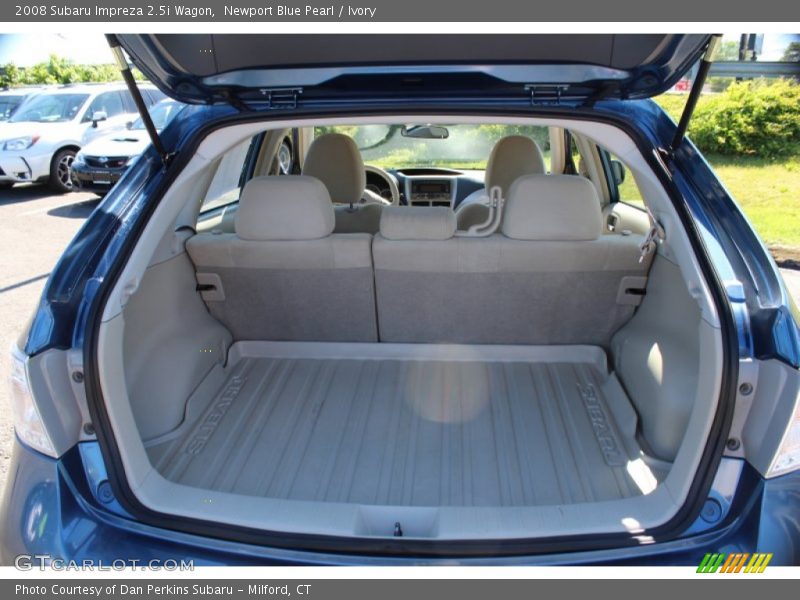 Newport Blue Pearl / Ivory 2008 Subaru Impreza 2.5i Wagon
