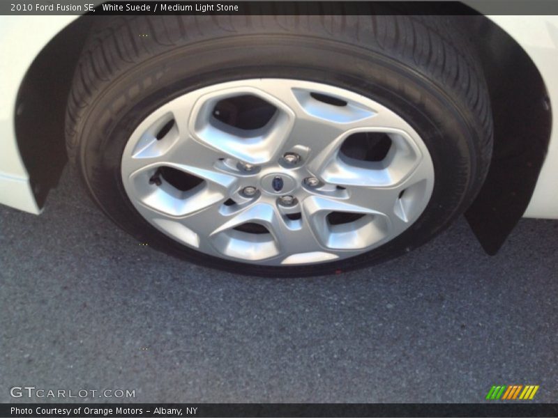 White Suede / Medium Light Stone 2010 Ford Fusion SE
