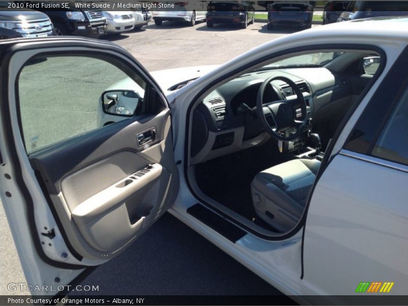 White Suede / Medium Light Stone 2010 Ford Fusion SE