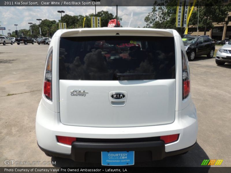 Clear White / Red/Black Sport Cloth 2011 Kia Soul Sport