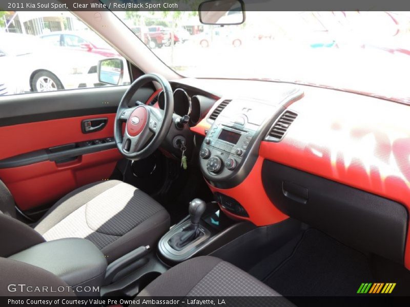Clear White / Red/Black Sport Cloth 2011 Kia Soul Sport