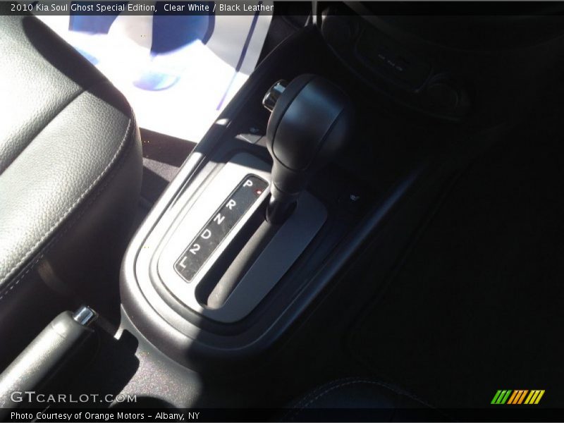 Clear White / Black Leather 2010 Kia Soul Ghost Special Edition