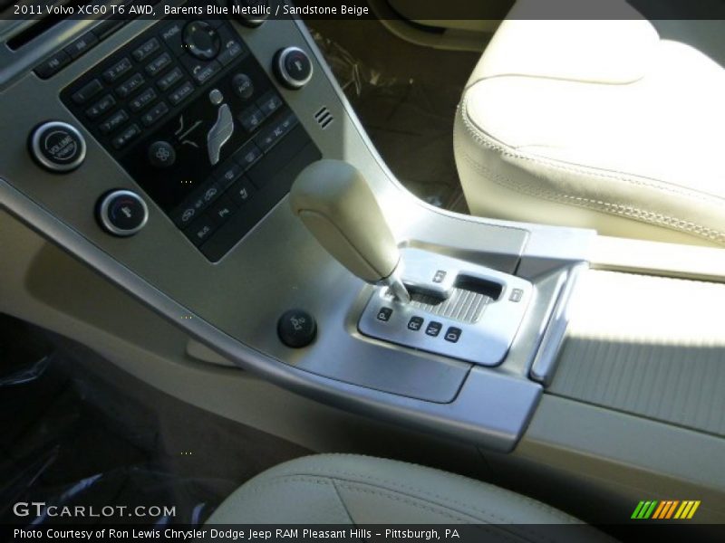 Barents Blue Metallic / Sandstone Beige 2011 Volvo XC60 T6 AWD
