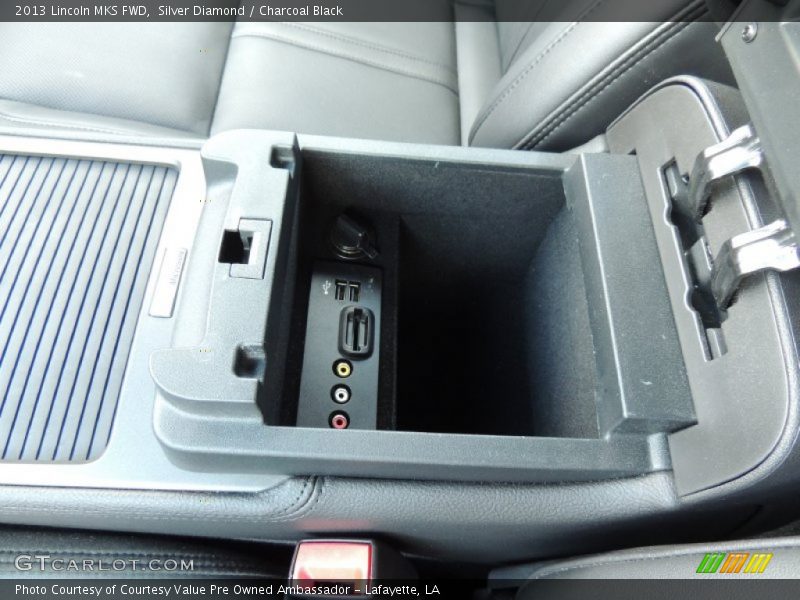 Silver Diamond / Charcoal Black 2013 Lincoln MKS FWD