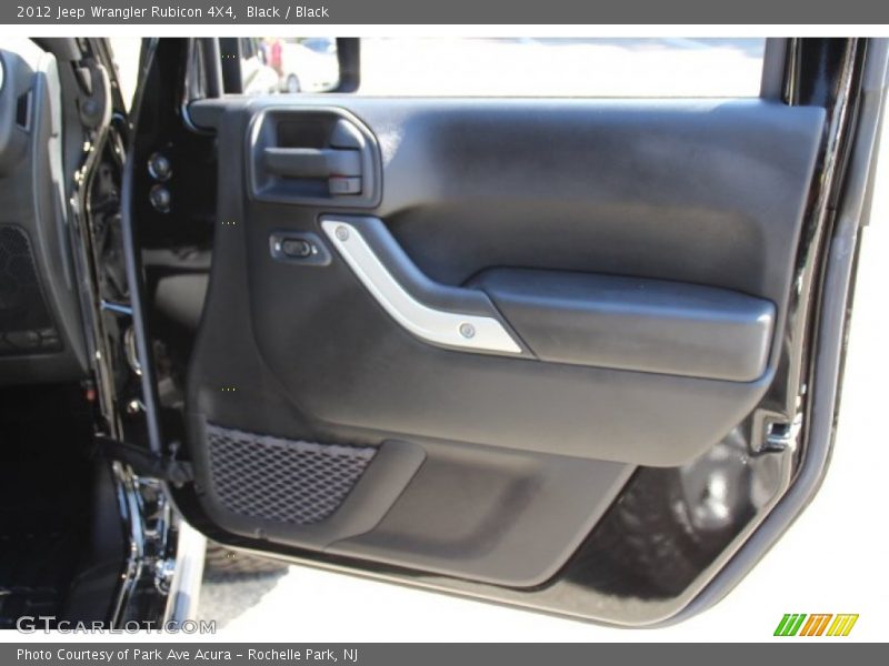 Black / Black 2012 Jeep Wrangler Rubicon 4X4
