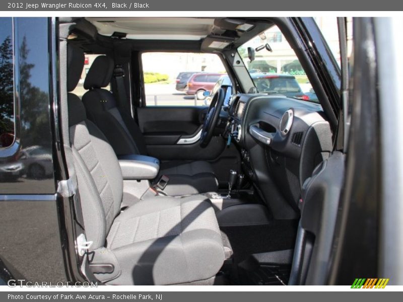 Black / Black 2012 Jeep Wrangler Rubicon 4X4