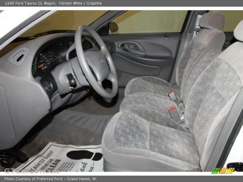  1996 Taurus GL Wagon Graphite Interior