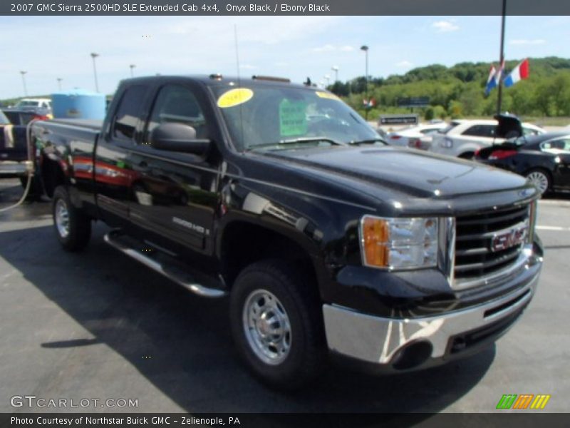 Onyx Black / Ebony Black 2007 GMC Sierra 2500HD SLE Extended Cab 4x4