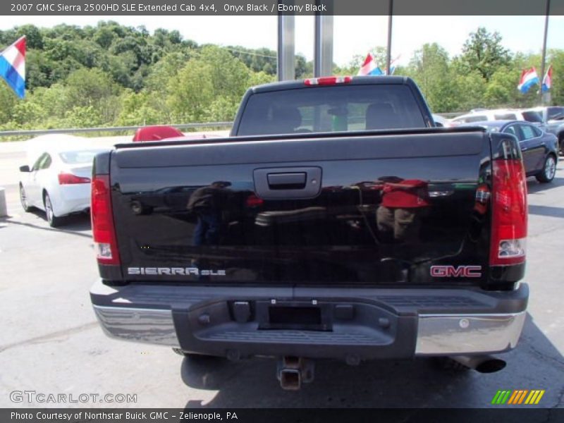 Onyx Black / Ebony Black 2007 GMC Sierra 2500HD SLE Extended Cab 4x4
