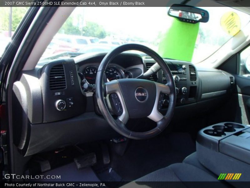 Onyx Black / Ebony Black 2007 GMC Sierra 2500HD SLE Extended Cab 4x4