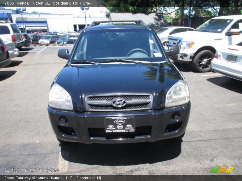 Obsidian Black / Gray 2005 Hyundai Tucson GL