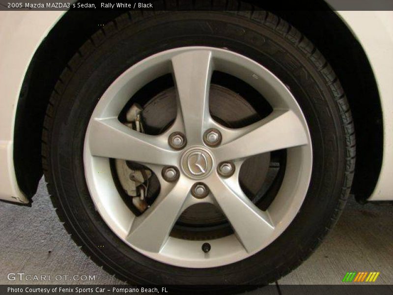 Rally White / Black 2005 Mazda MAZDA3 s Sedan
