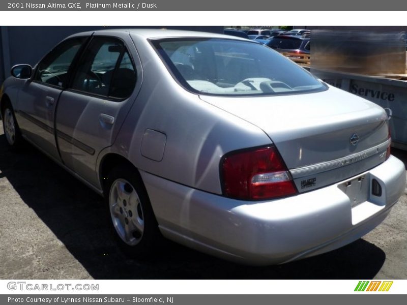 Platinum Metallic / Dusk 2001 Nissan Altima GXE