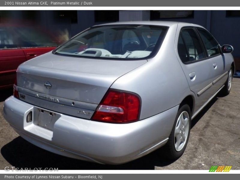 Platinum Metallic / Dusk 2001 Nissan Altima GXE