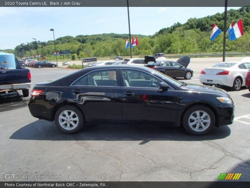 Black / Ash Gray 2010 Toyota Camry LE