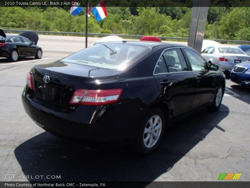 Black / Ash Gray 2010 Toyota Camry LE