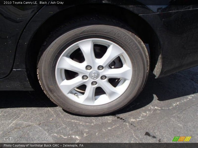 Black / Ash Gray 2010 Toyota Camry LE