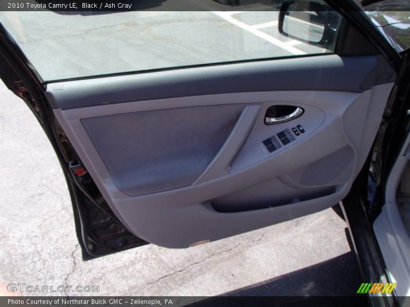 Black / Ash Gray 2010 Toyota Camry LE