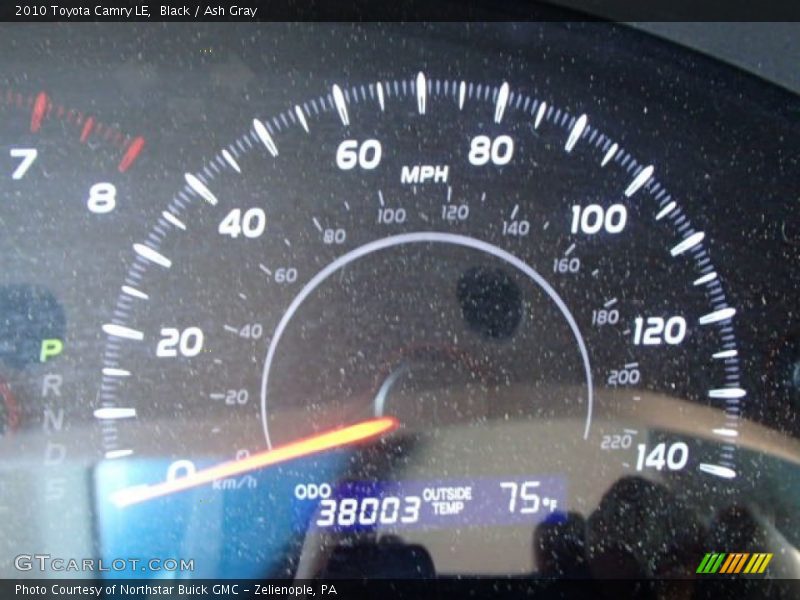 Black / Ash Gray 2010 Toyota Camry LE