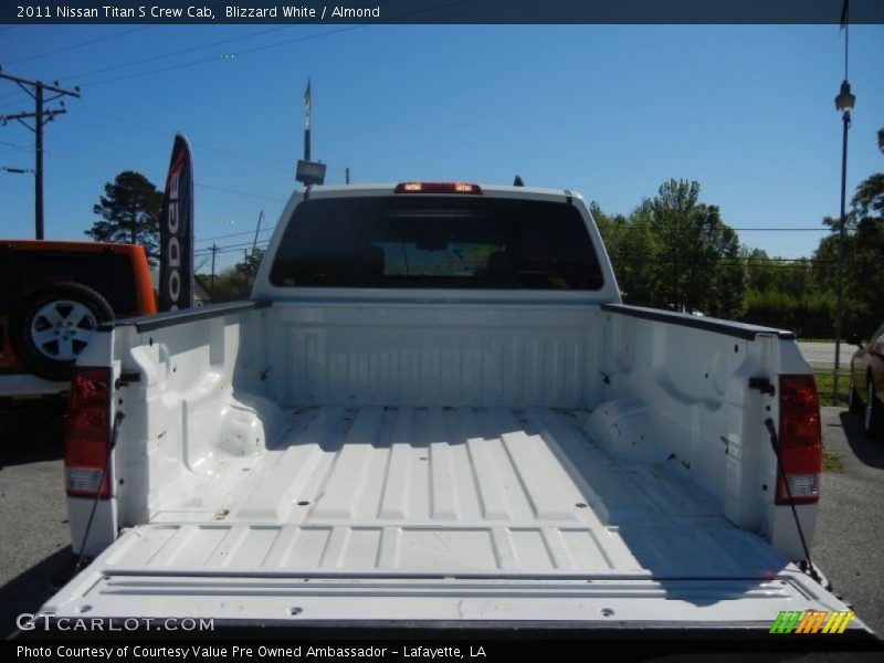 Blizzard White / Almond 2011 Nissan Titan S Crew Cab