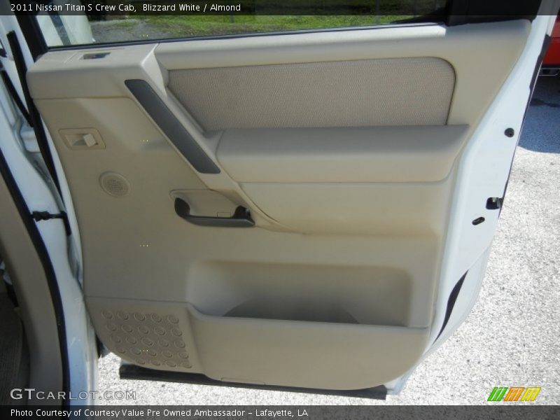 Blizzard White / Almond 2011 Nissan Titan S Crew Cab