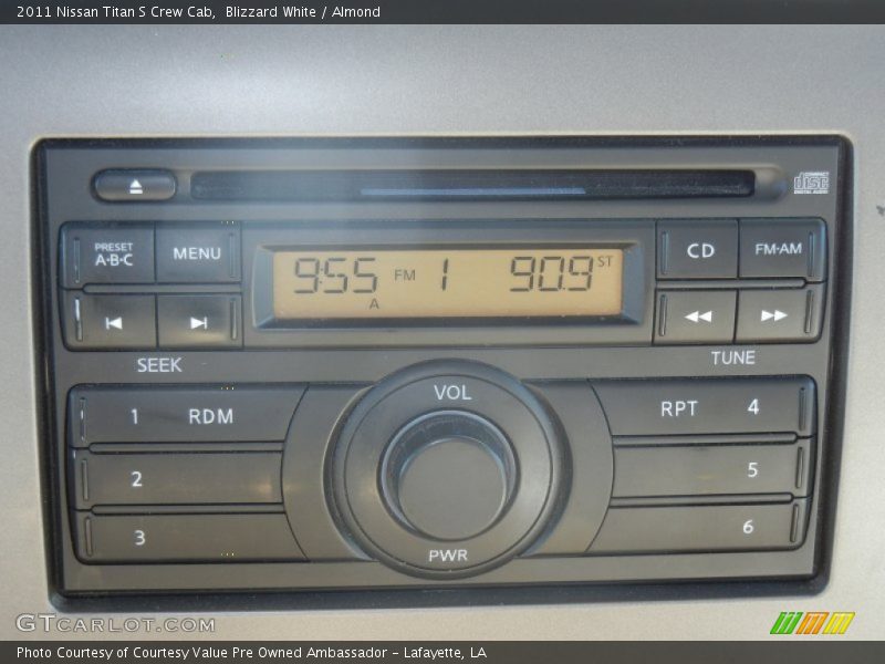Blizzard White / Almond 2011 Nissan Titan S Crew Cab