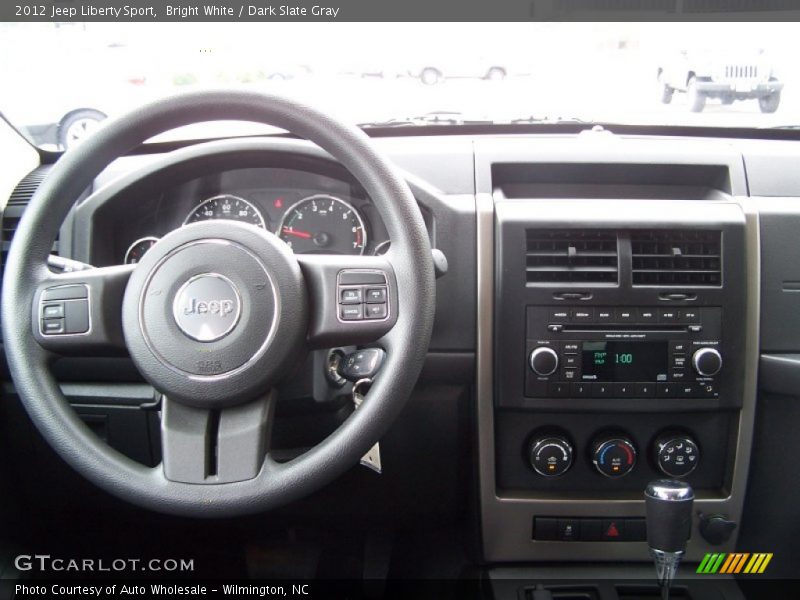 Bright White / Dark Slate Gray 2012 Jeep Liberty Sport