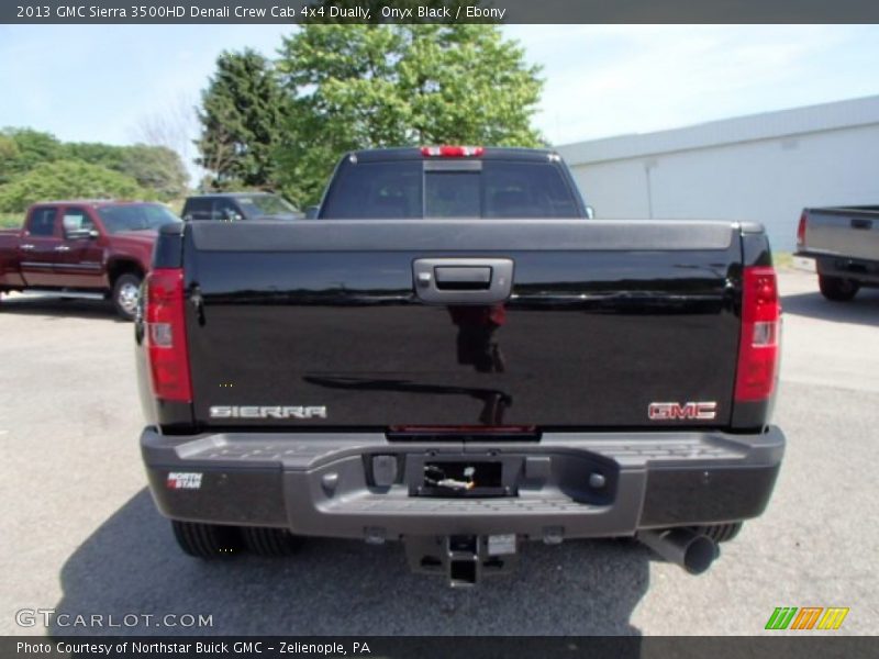 Onyx Black / Ebony 2013 GMC Sierra 3500HD Denali Crew Cab 4x4 Dually