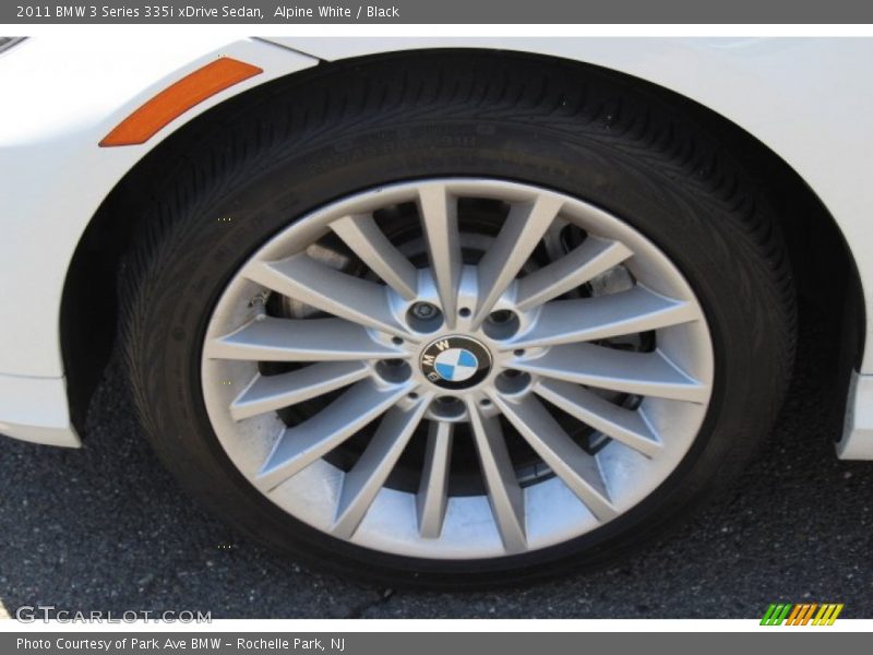 Alpine White / Black 2011 BMW 3 Series 335i xDrive Sedan