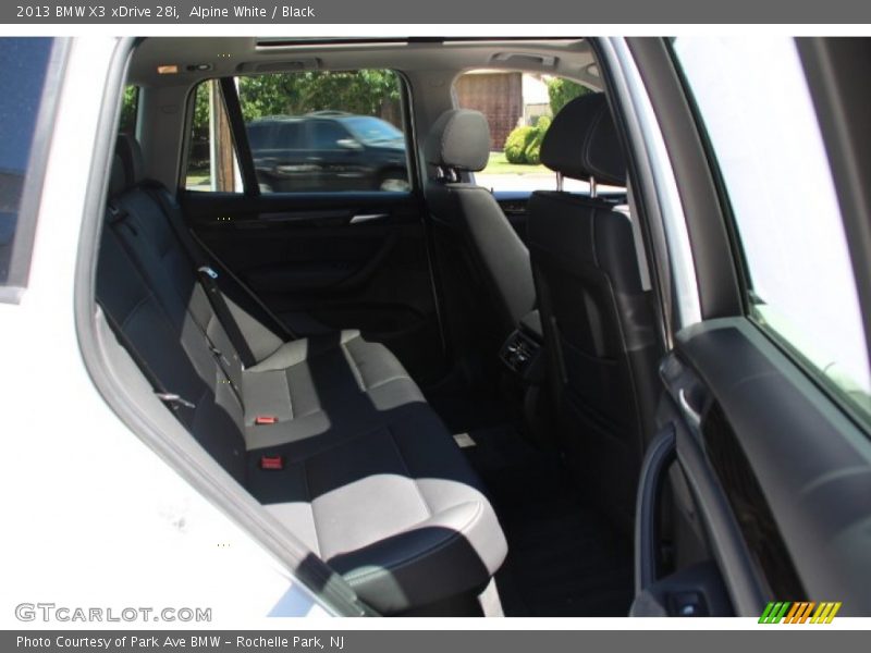 Alpine White / Black 2013 BMW X3 xDrive 28i