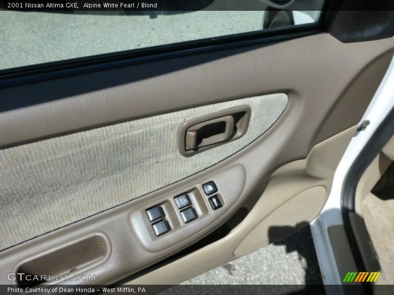 Alpine White Pearl / Blond 2001 Nissan Altima GXE