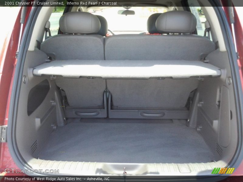 Inferno Red Pearl / Charcoal 2001 Chrysler PT Cruiser Limited