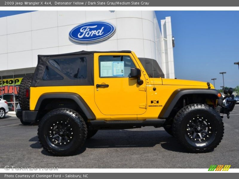 Detonator Yellow / Dark Slate Gray/Medium Slate Gray 2009 Jeep Wrangler X 4x4