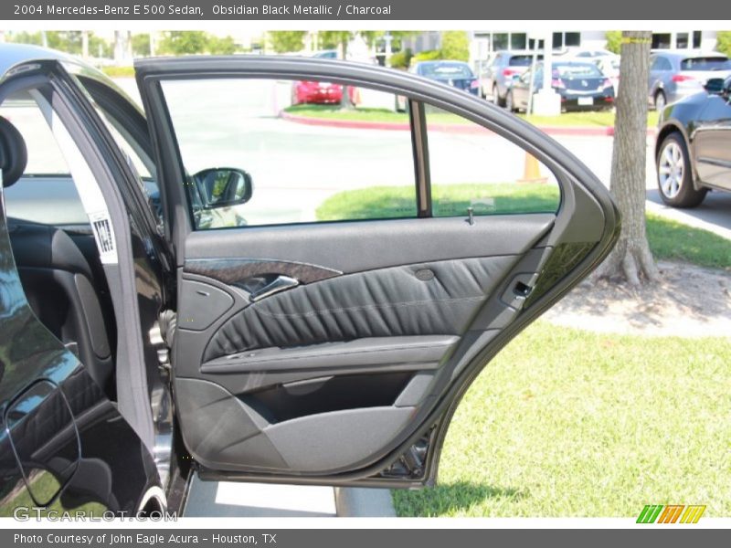 Door Panel of 2004 E 500 Sedan