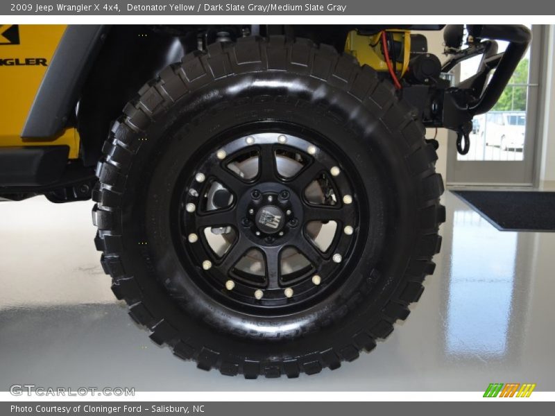 Detonator Yellow / Dark Slate Gray/Medium Slate Gray 2009 Jeep Wrangler X 4x4