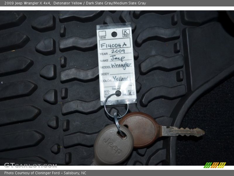 Detonator Yellow / Dark Slate Gray/Medium Slate Gray 2009 Jeep Wrangler X 4x4
