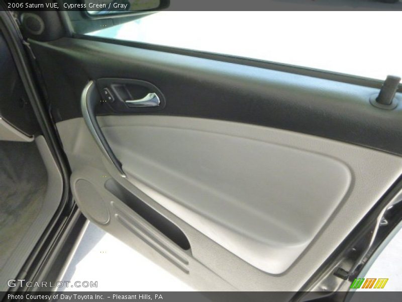 Cypress Green / Gray 2006 Saturn VUE