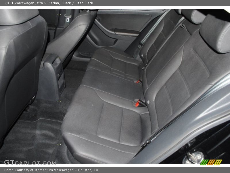 Black / Titan Black 2011 Volkswagen Jetta SE Sedan