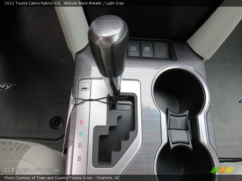 Attitude Black Metallic / Light Gray 2013 Toyota Camry Hybrid XLE