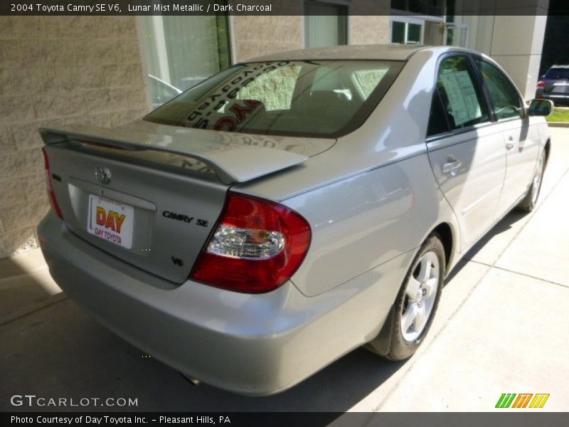 Lunar Mist Metallic / Dark Charcoal 2004 Toyota Camry SE V6