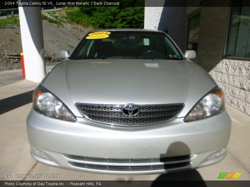 Lunar Mist Metallic / Dark Charcoal 2004 Toyota Camry SE V6
