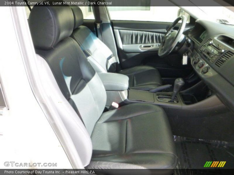 Lunar Mist Metallic / Dark Charcoal 2004 Toyota Camry SE V6