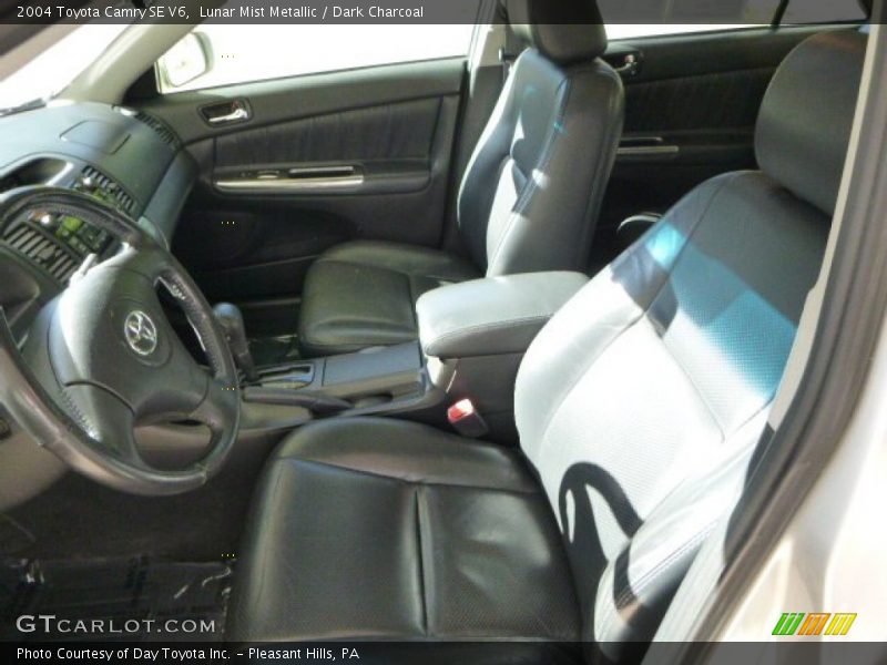 Lunar Mist Metallic / Dark Charcoal 2004 Toyota Camry SE V6