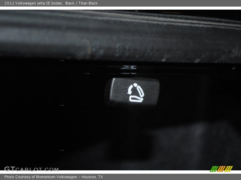 Black / Titan Black 2011 Volkswagen Jetta SE Sedan