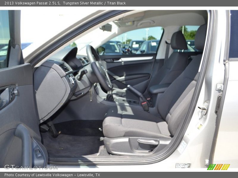 Tungsten Silver Metallic / Titan Black 2013 Volkswagen Passat 2.5L S