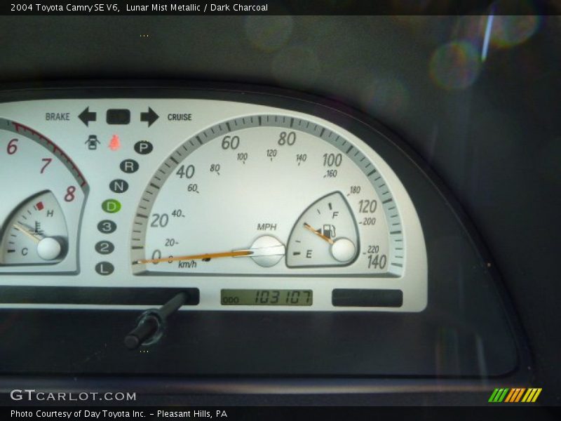 Lunar Mist Metallic / Dark Charcoal 2004 Toyota Camry SE V6