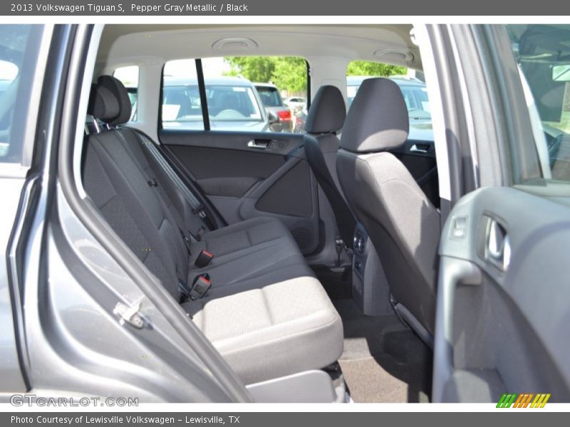 Pepper Gray Metallic / Black 2013 Volkswagen Tiguan S