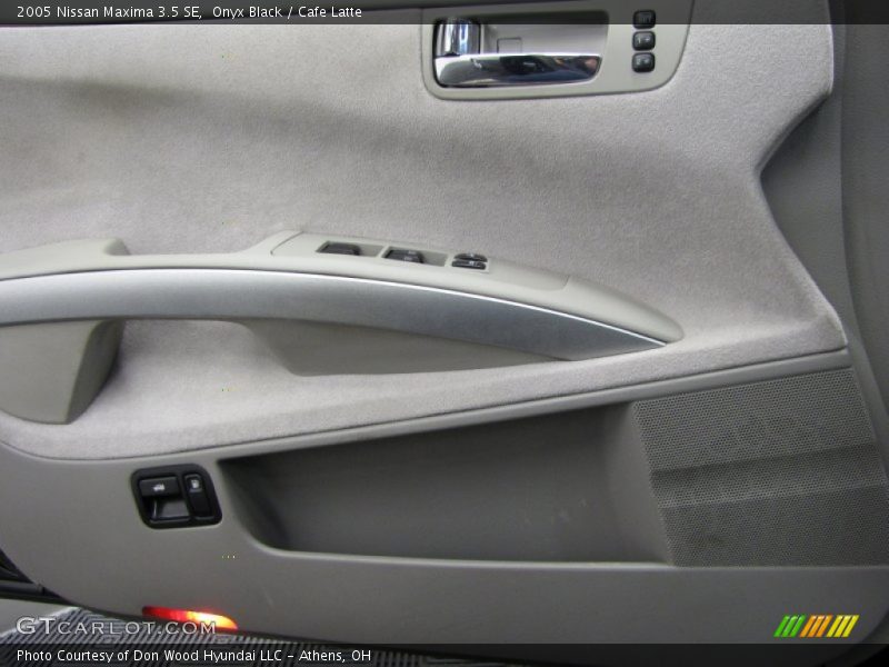 Onyx Black / Cafe Latte 2005 Nissan Maxima 3.5 SE